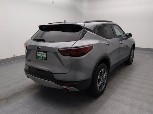 Used 2024 Chevrolet Blazer LT w/ Convenience Package image 9