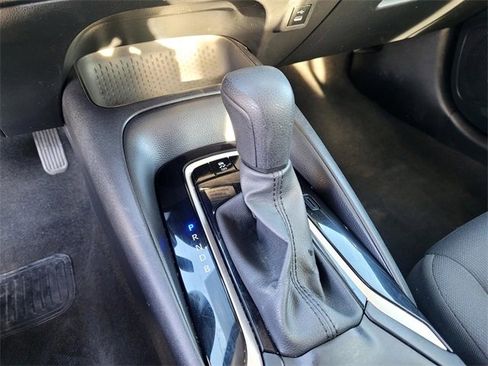 Used 2024 Toyota Corolla LE image 19