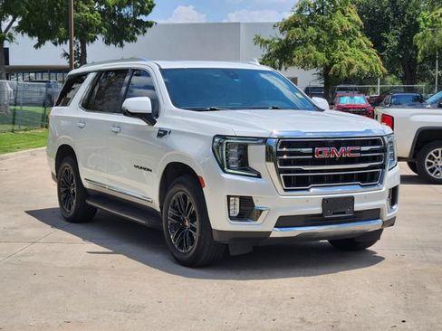 Used 2022 GMC Yukon SLT w/ SLT Premium Package RWD image 3