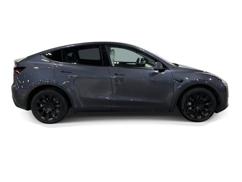 Certified 2023 Tesla Model Y Long Range AWD/4WD image 7