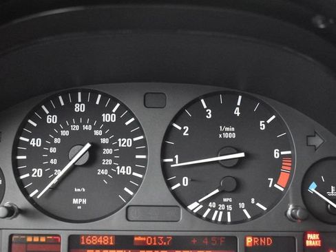 Used 2005 BMW X5 4.4i AWD/4WD image 12