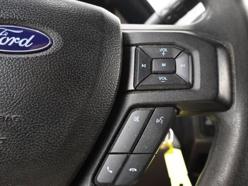 Used 2017 Ford F250 XLT w/ XLT Premium Package AWD/4WD image 14
