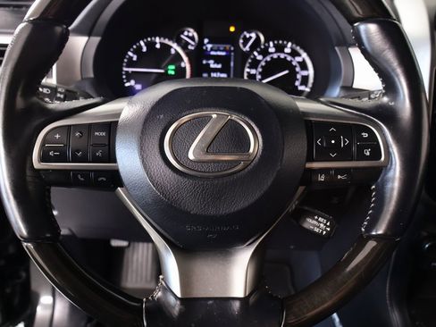 Used 2023 Lexus GX 460 Luxury w/ Sport Design Package image 3