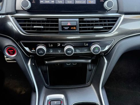 Used 2022 Honda Accord Sport image 8