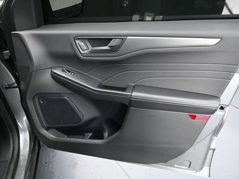 Used 2024 Ford Escape Active image 24