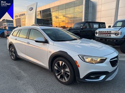 Used 2019 Buick Regal Essence w/ Sights and Sounds Package