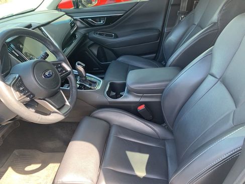 Used 2022 Subaru Outback Limited XT image 3