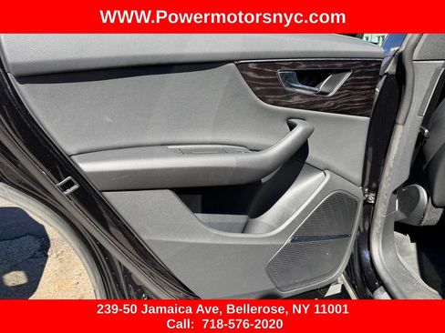 Used 2021 Audi Q8 Premium Plus w/ Premium Plus Package AWD/4WD image 27