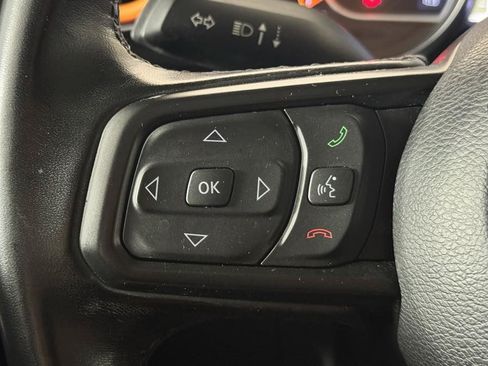 Used 2022 Jeep Gladiator Sport AWD/4WD image 18