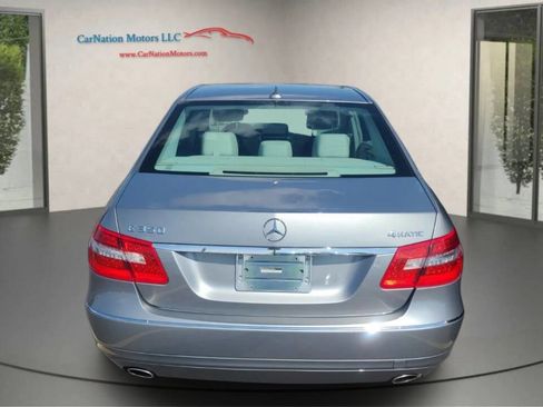 Used 2011 Mercedes-Benz E 350 4MATIC Sedan image 5