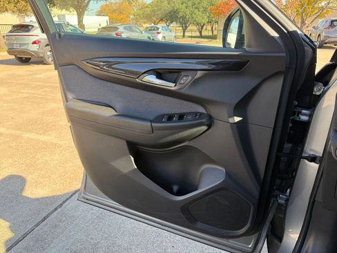 Used 2025 Chevrolet TrailBlazer LT image 20