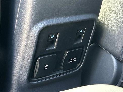 Certified 2024 Ford Bronco Wildtrak image 19