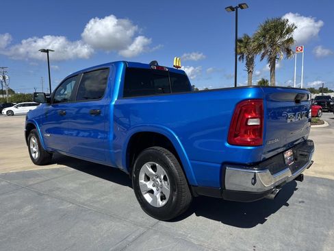 Certified 2025 RAM 1500 Big Horn AWD/4WD image 5