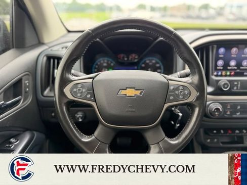 Used 2020 Chevrolet Colorado Z71 AWD/4WD image 12