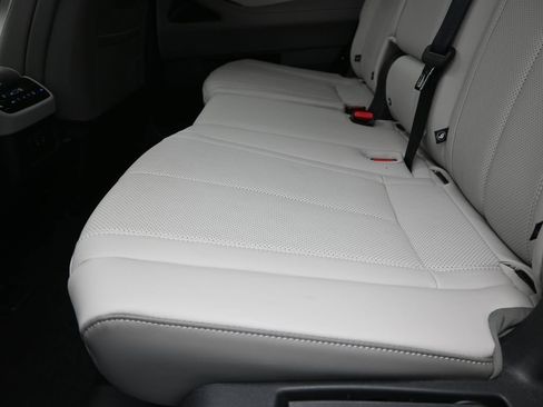 Used 2026 INFINITI QX60 Pure w/ Cargo Package image 16