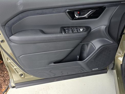 New 2026 Subaru Forester Limited AWD/4WD image 28