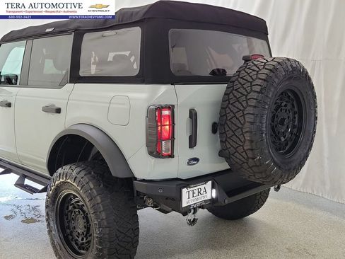 Used 2022 Ford Bronco Black Diamond AWD/4WD image 6