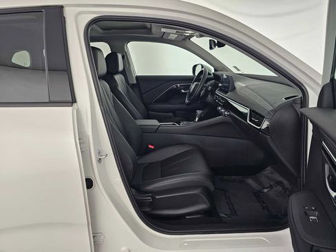 Used 2025 Acura ADX FWD image 10