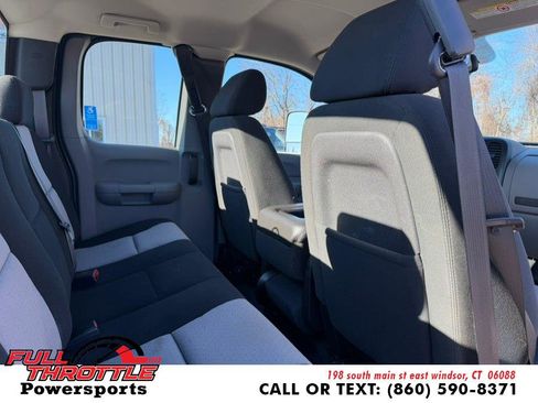 Used 2009 Chevrolet Silverado 2500 W/T w/ Snow Plow Prep Package image 16