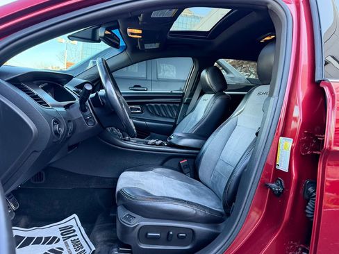 Used 2015 Ford Taurus SHO w/ Equipment Group 401A image 10