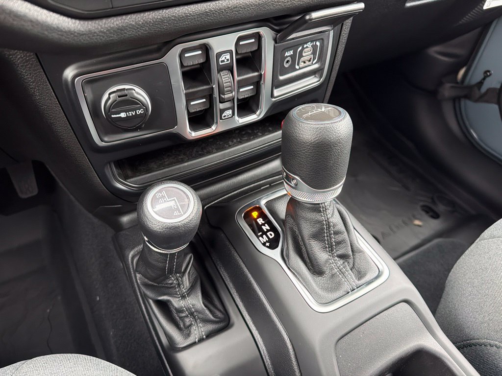 New 2026 Jeep Gladiator Sport AWD/4WD image 14