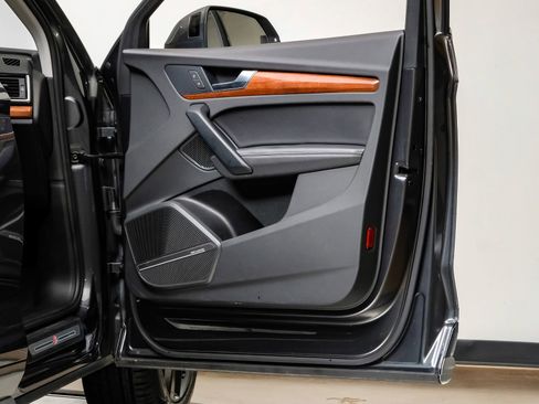 Used 2023 Audi Q5 2.0T Premium Plus w/ Premium Plus Package image 48