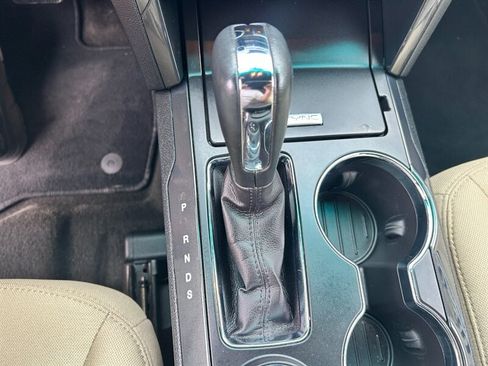 Used 2016 Ford Explorer 4WD image 16