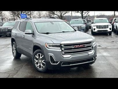 Used 2020 GMC Acadia SLT w/ Trailering Package