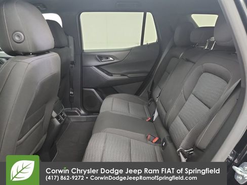 Used 2026 Chevrolet Equinox LT FWD image 31