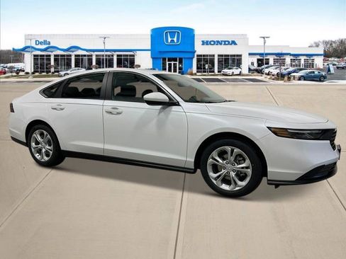 New 2025 Honda Accord LX image 2