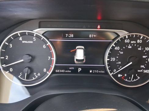 Certified 2022 Nissan Rogue SL w/ SL Premium Package AWD/4WD image 19