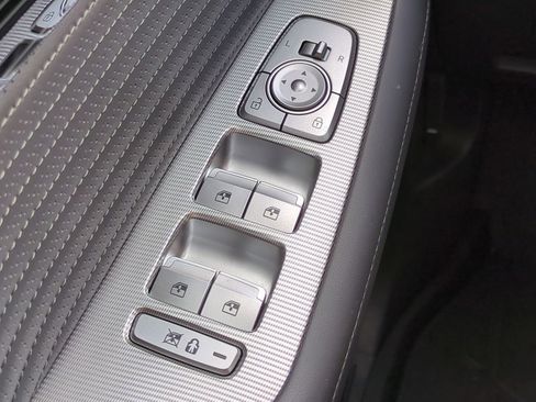 Used 2023 Hyundai Palisade Calligraphy image 25