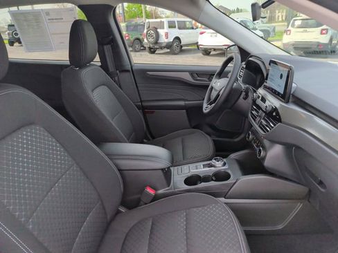 Certified 2023 Ford Escape Active AWD/4WD image 16
