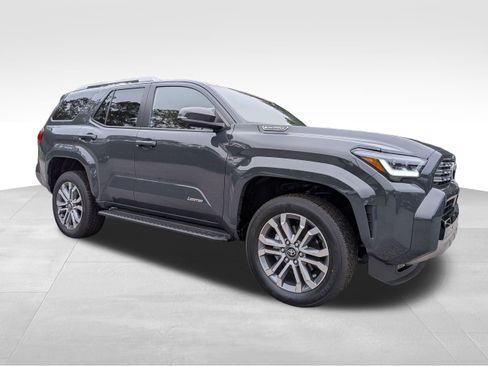 Used 2025 Toyota 4Runner Limited image 1