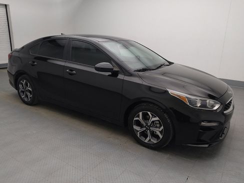 Used 2020 Kia Forte LXS image 11