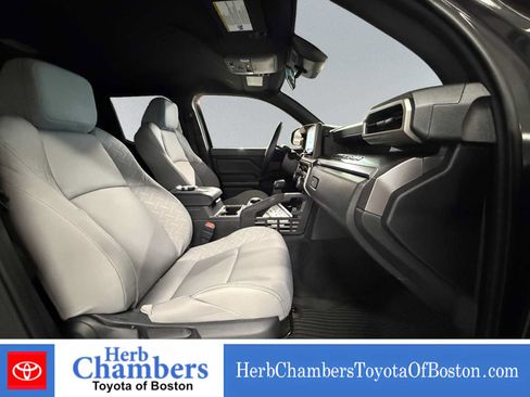 Used 2026 Toyota Tacoma SR5 AWD/4WD image 6