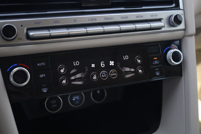 New 2026 Genesis G70 2.5T Prestige AWD/4WD image 19