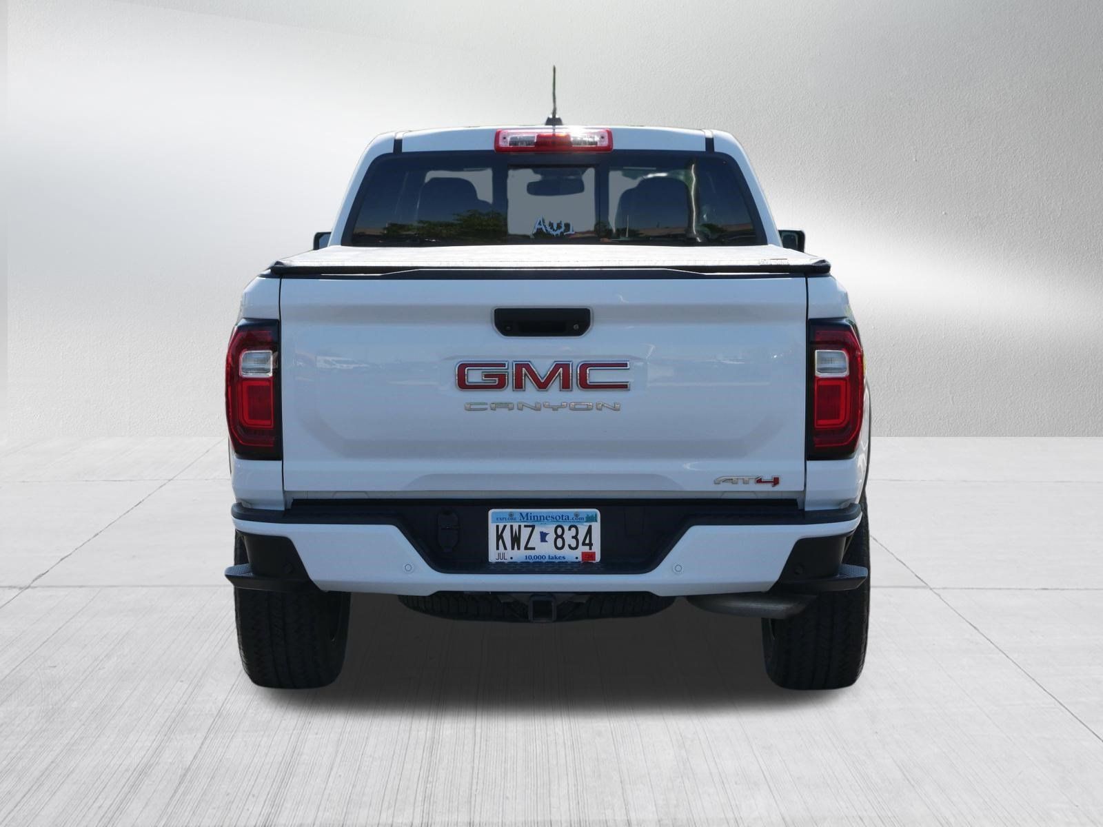Used 2023 GMC Canyon AT4 w/ Technology Package AWD/4WD image 6