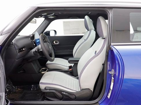 New 2026 MINI Cooper 2-Door Hardtop FWD image 5
