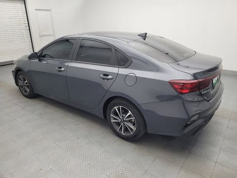 Used 2023 Kia Forte LXS FWD image 3