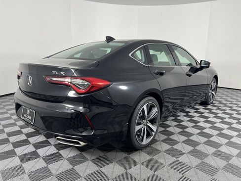 Certified 2025 Acura TLX w/ Technology Package image 7