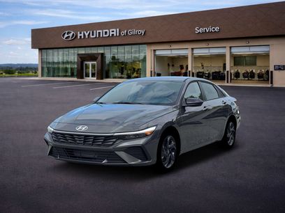 New 2026 Hyundai Elantra SEL Sport