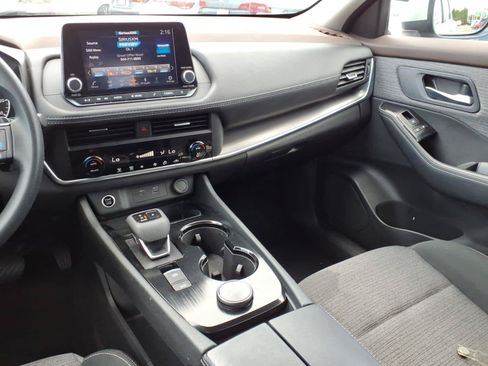 Certified 2023 Nissan Rogue SV AWD/4WD image 15