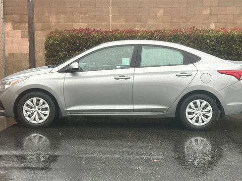 Used 2022 Hyundai Accent SE image 7