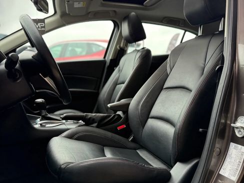 Used 2016 MAZDA MAZDA3 i Grand Touring FWD image 7