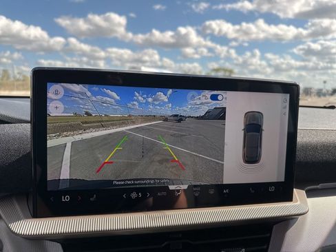 Used 2026 Ford Explorer Active image 26