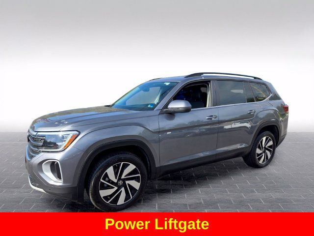 Used 2025 Volkswagen Atlas SE AWD/4WD image 4