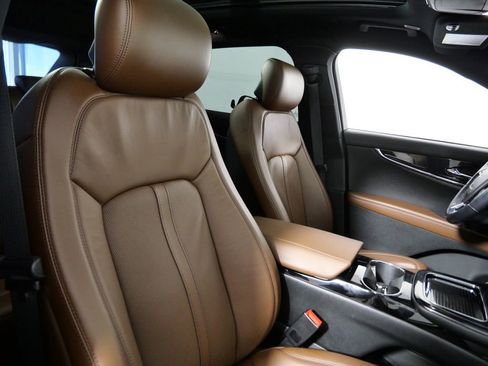 Certified 2023 Lincoln Nautilus Reserve FWD image 12