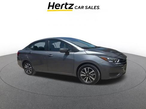 Used 2025 Nissan Versa SV FWD image 1
