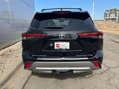 Used 2022 Toyota Highlander Platinum image 47